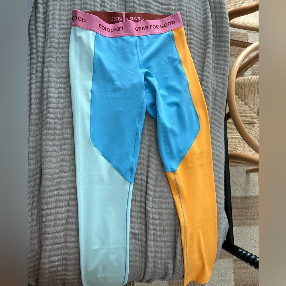 Cotopaxi Leggings